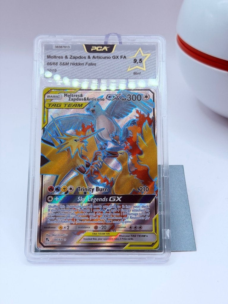 Moltres & Zapdos & Articuno GX – 66/68 Hidden Fates PCA 9.5, Ophalen of Verzenden, Nieuw, Losse kaart, Foil