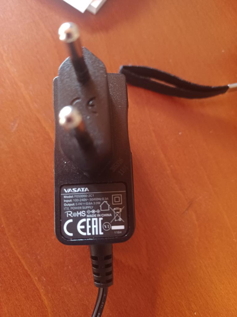 Vasata 5V Adapter - Model P050060-2C1, Audio, Tv en Foto, Opladers, Ophalen of Verzenden, Zo goed als nieuw