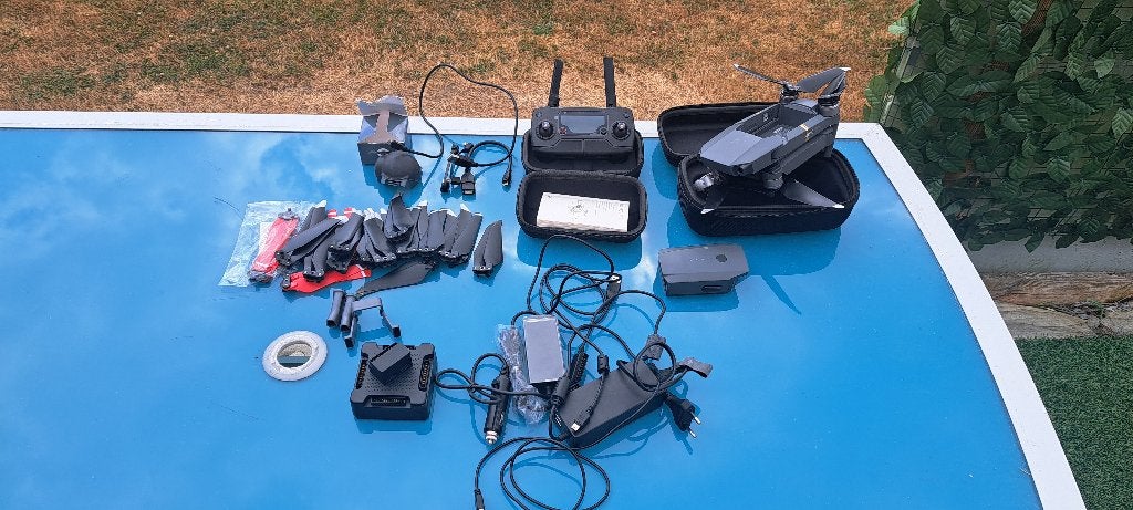 Dji MAVIC PRO, TV, Hi-fi & Vidéo, Drones, Utilisé, Drone avec caméra, DJI, 250 à 900 g, Moins de 15 minutes, 5 à 10 km, Maintien d'altitude