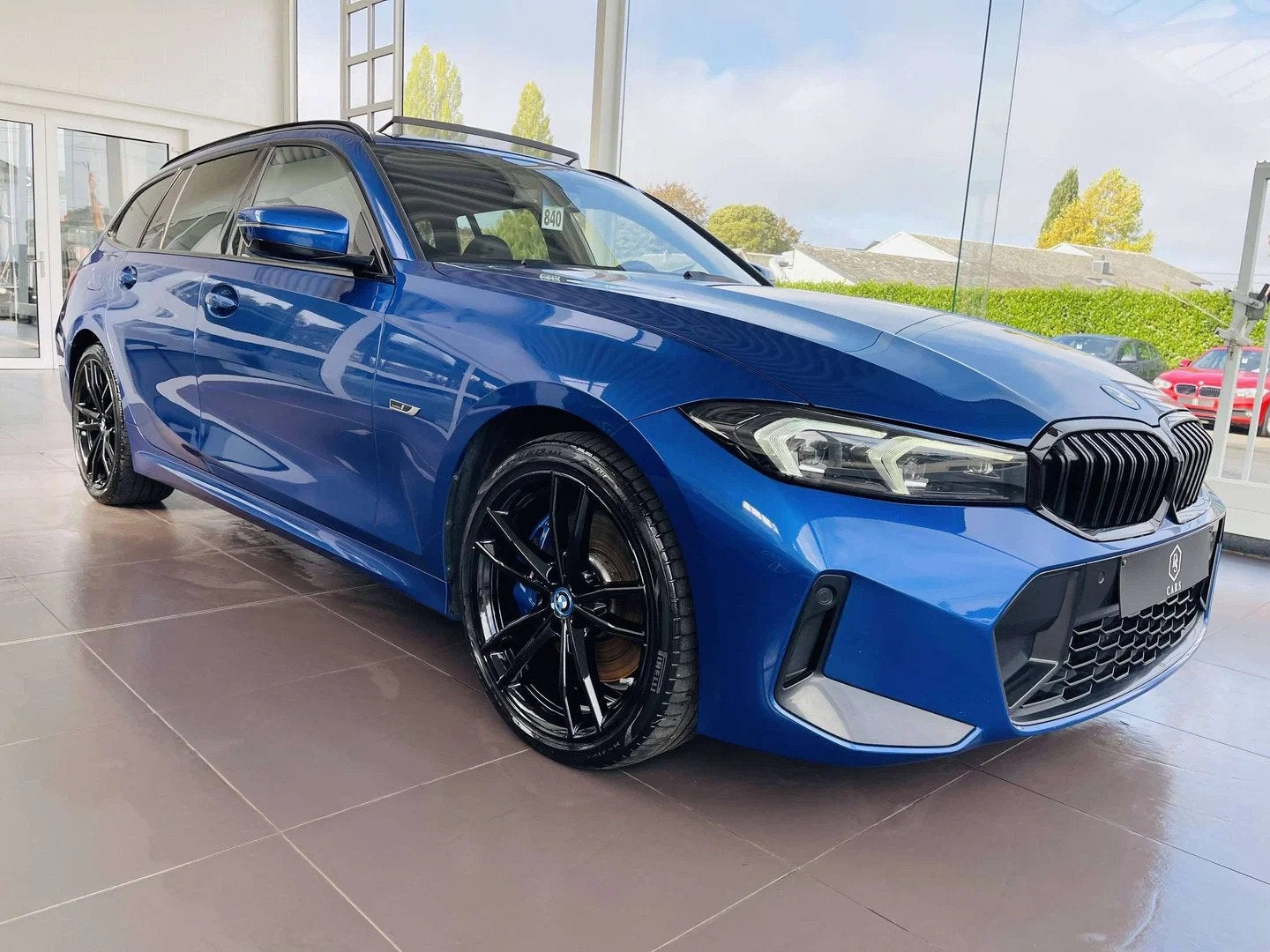 BMW 3 Serie 330 eA PHEV * GARANTIE + PACK M + TOIT PANO + LE, Auto's, Automaat, 1998 cc, Gebruikt, 4 cilinders