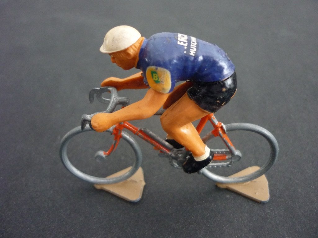 Fietser Roger. Bedankt Hutchinson. NR. 07, Verzamelen, Poppetjes en Figuurtjes, Verzenden, Gebruikt