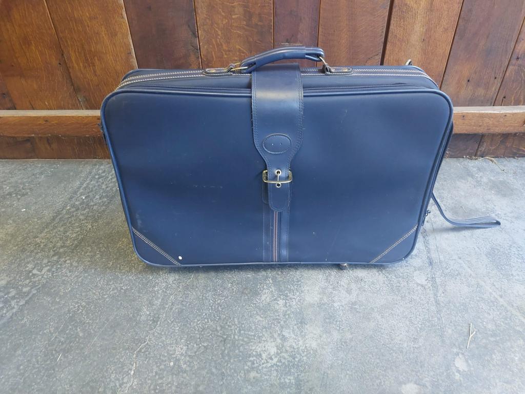 Valise vintage rigide bleue – bon état, Enlèvement, Utilisé