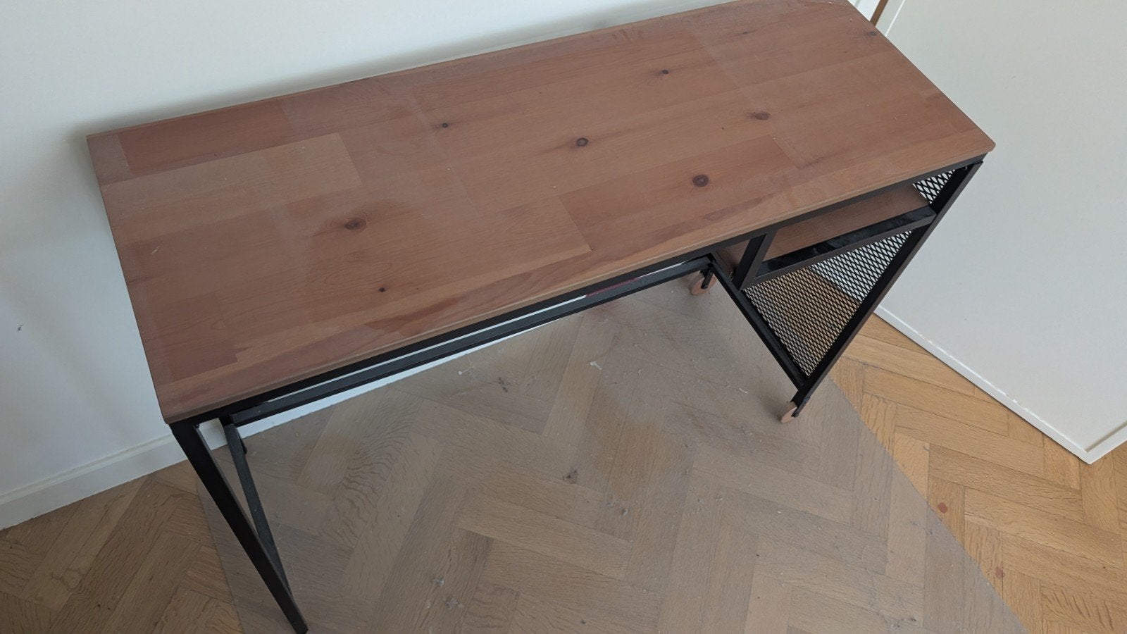bureau ikea, 70 à 120 cm, 70 à 120 cm, Pin, Comme neuf