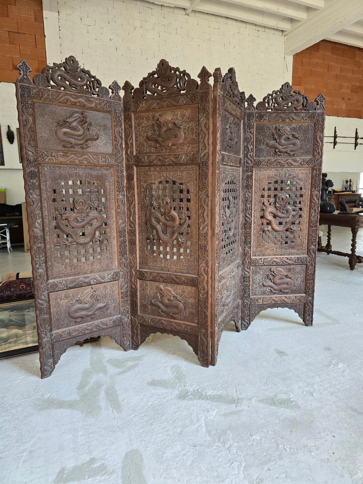 bois dur antique (chinois), Enlèvement, Comme neuf
