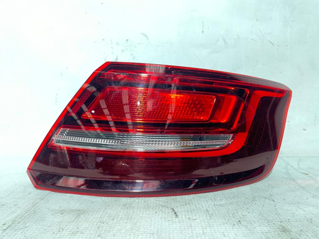 Feux arriere droit AUDI A3 8V4945070, Audi, Enlèvement, Utilisé