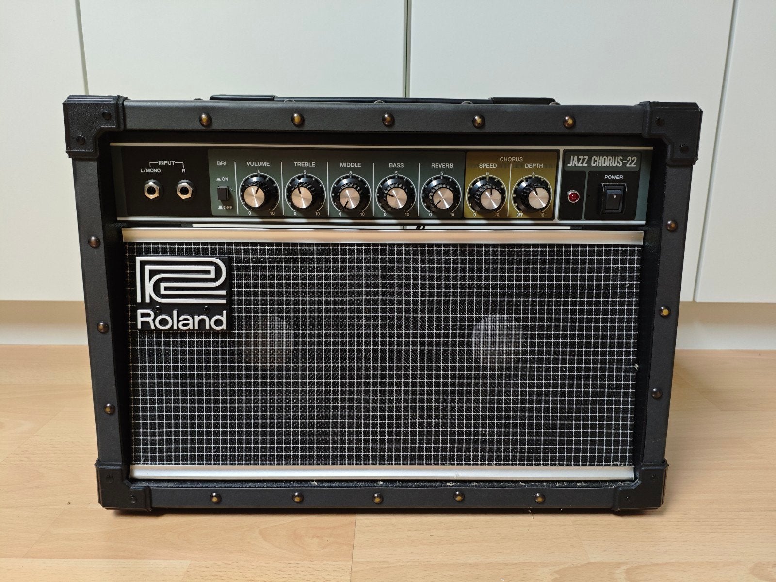 Roland JC-22, Musique & Instruments, Amplis | Basse & Guitare, Enlèvement, Comme neuf, Guitare, Moins de 50 watts