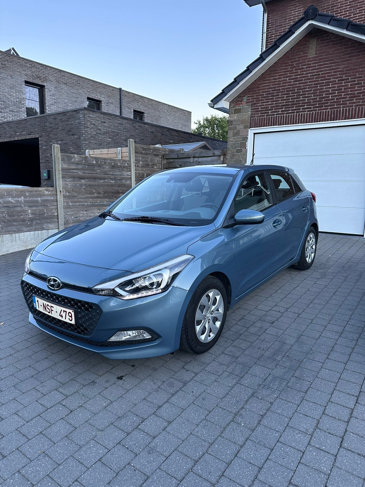 Hyundai i20 1.2 benzine eerste eigenaar gekeurd voor verkoop, Autos, Achat, Boîte manuelle, 5 portes, Particulier