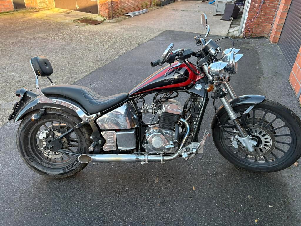 Raptor regal 125cc, Motoren, Bedrijf