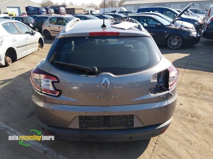 Hayon d'un Renault Megane (TEKNG), -, Renault, -, Utilisé