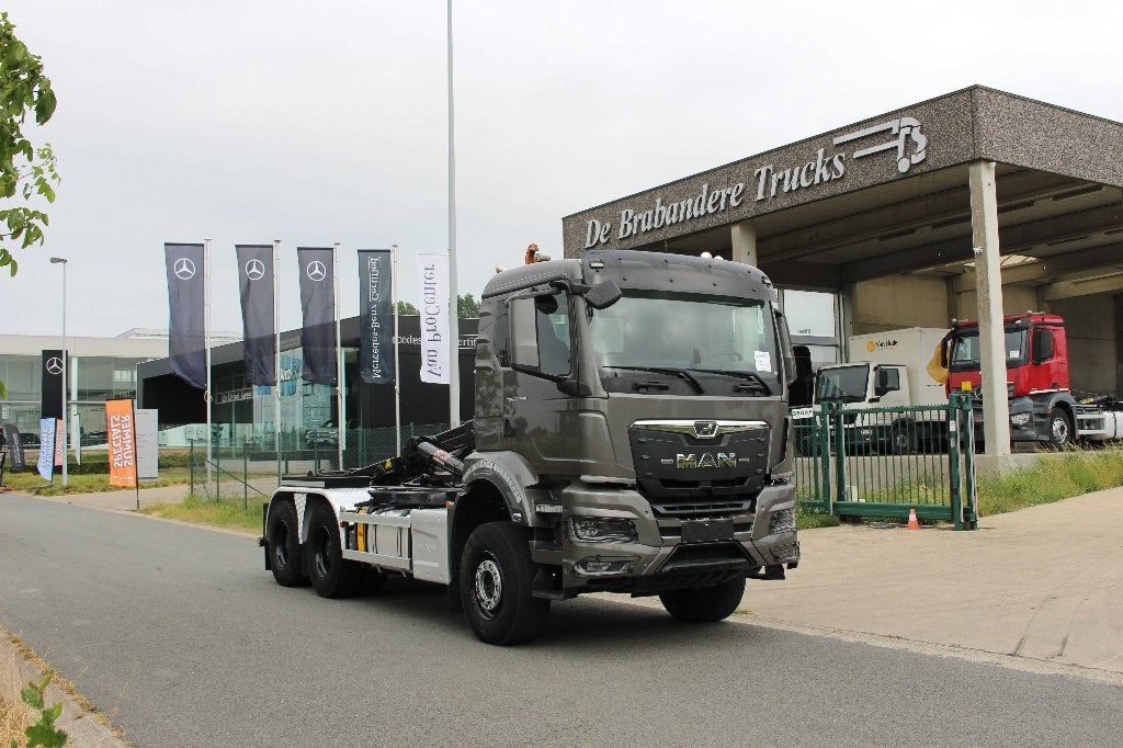 MAN TGS 33.520 6x4 - 2024 - slechts 23.900 km!!, Automaat, Euro 6, MAN, Bedrijf