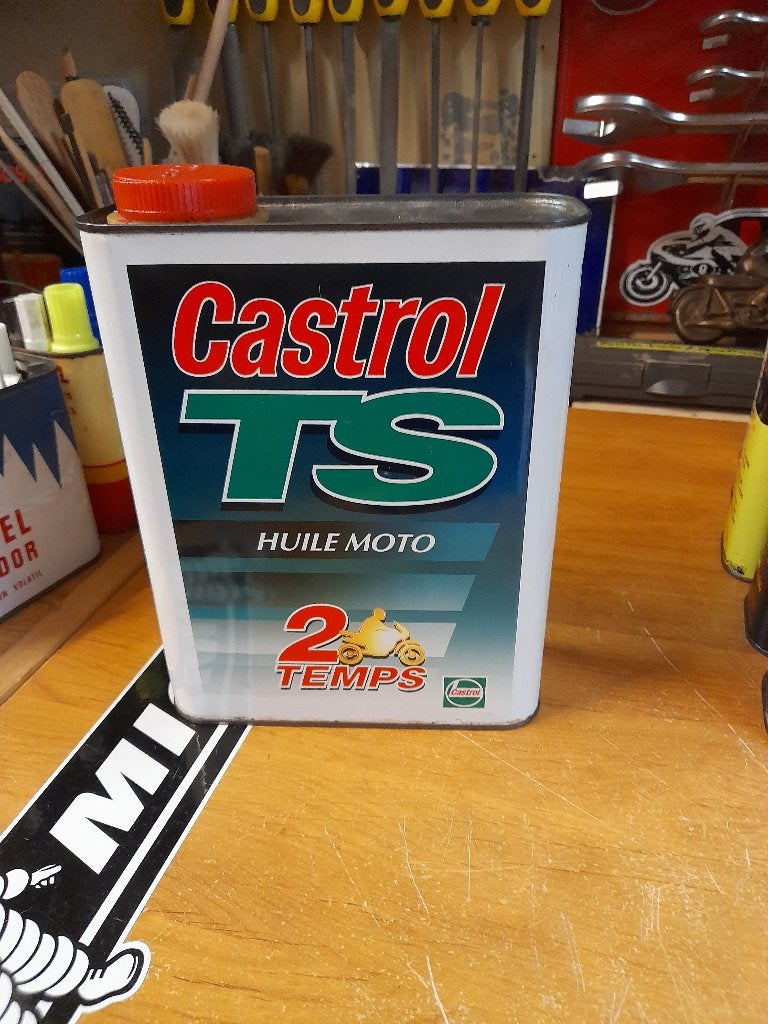 ancien bidon huile vide castrol ts moto 2 temps 2t, Collections, Enlèvement ou Envoi, Utilisé, Autres types