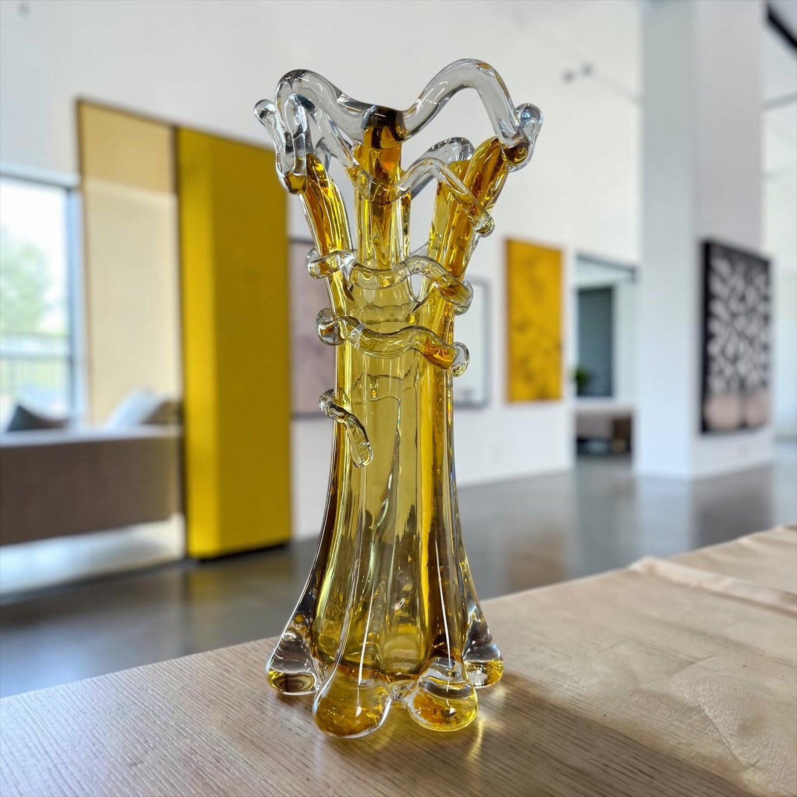 Vase vintage en verre ambré Hospodka pour Chribska, Envoi