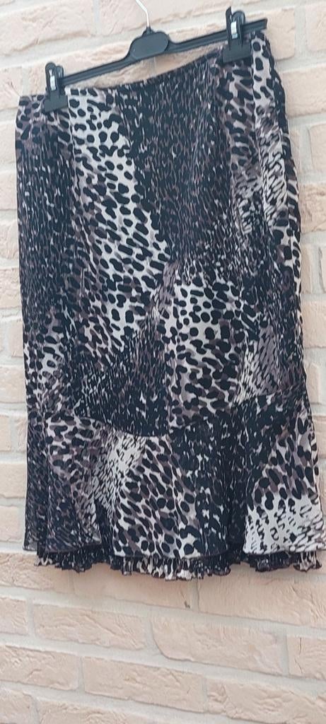 Rok maat 44 mayerline gevoerd, Kleding | Dames, Rokken, Mayerline, Overige kleuren, Maat 42/44 (L), Ophalen of Verzenden