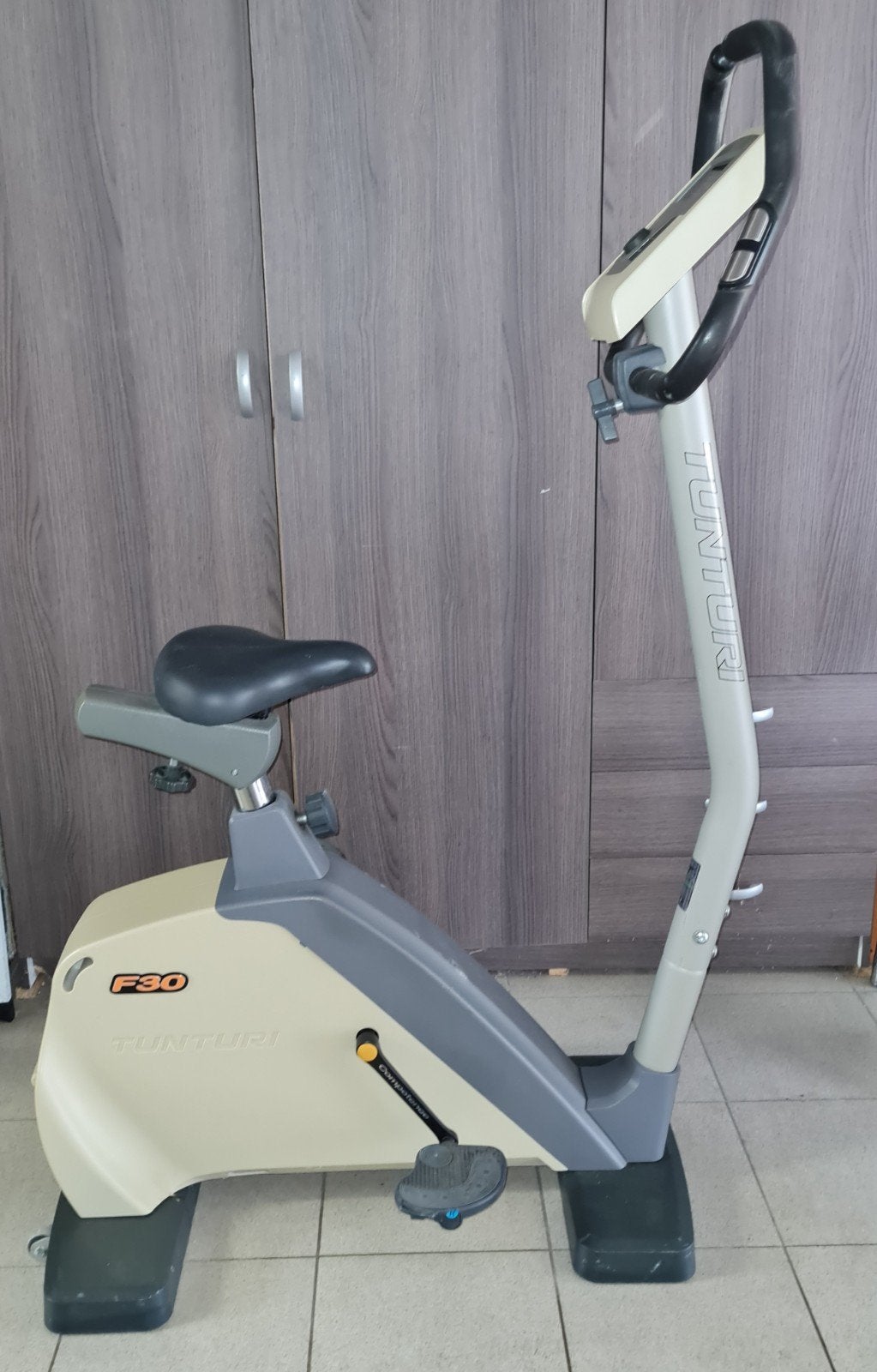 Tunturi F30 Hometrainer met handleiding, Enlèvement