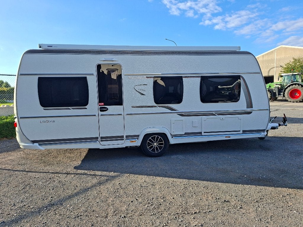 Fendt Opal 515 SG. Version de luxe richement équipée., Caravanes & Camping, Jusqu'à 4, 6 à 7 mètres, Réfrigérateur, Particulier