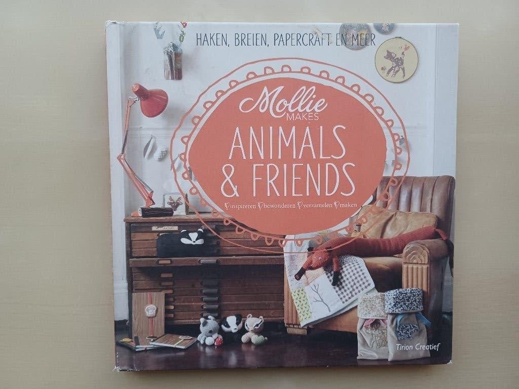 Mollie makes Animals and Friends, Ophalen of Verzenden, Gelezen, Breien en Haken, Tirion Creatief