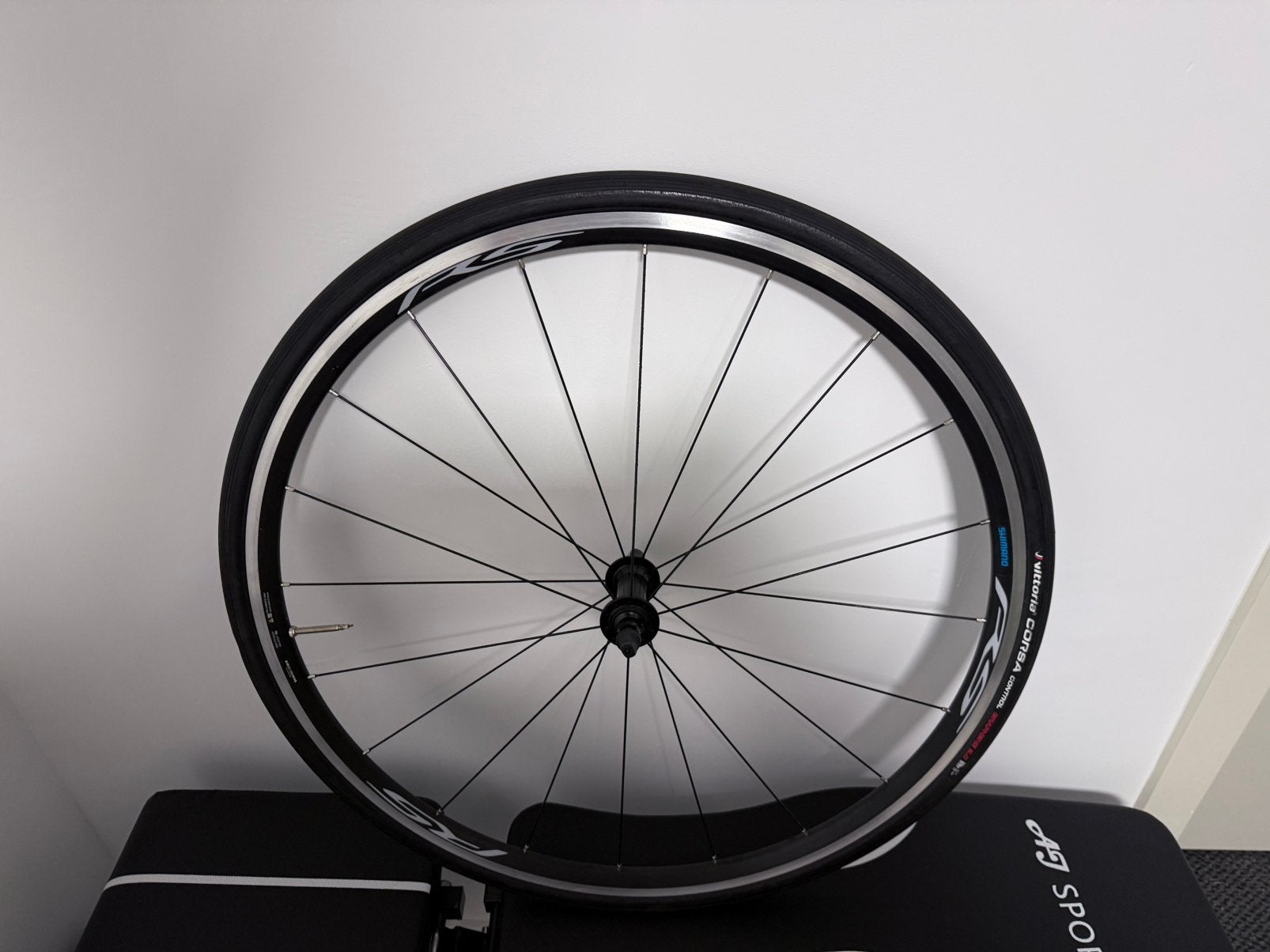 Shimano RS Voorwiel Racefiets (Velgrem), Gebruikt, Aluminium, Racefiets, Ophalen