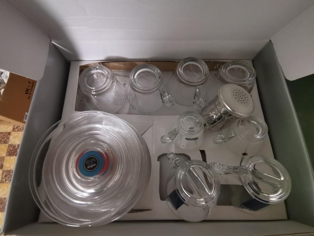 LAVAZZA set: a modo mio capuccino kopjes en schotels, Huis en Inrichting, Keuken | Servies, Ophalen, Effen, Kop(pen) en/of Schotel(s)