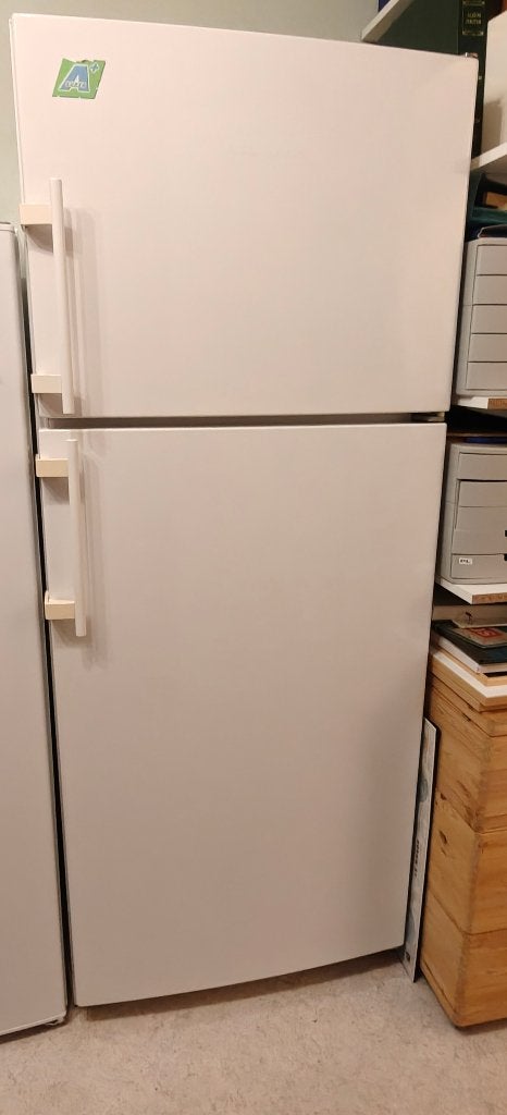 Grand frigo LIEBHERR, Electroménager, Classe énergétique A ou plus économe, Avec compartiment congélateur, 160 cm ou plus, Enlèvement