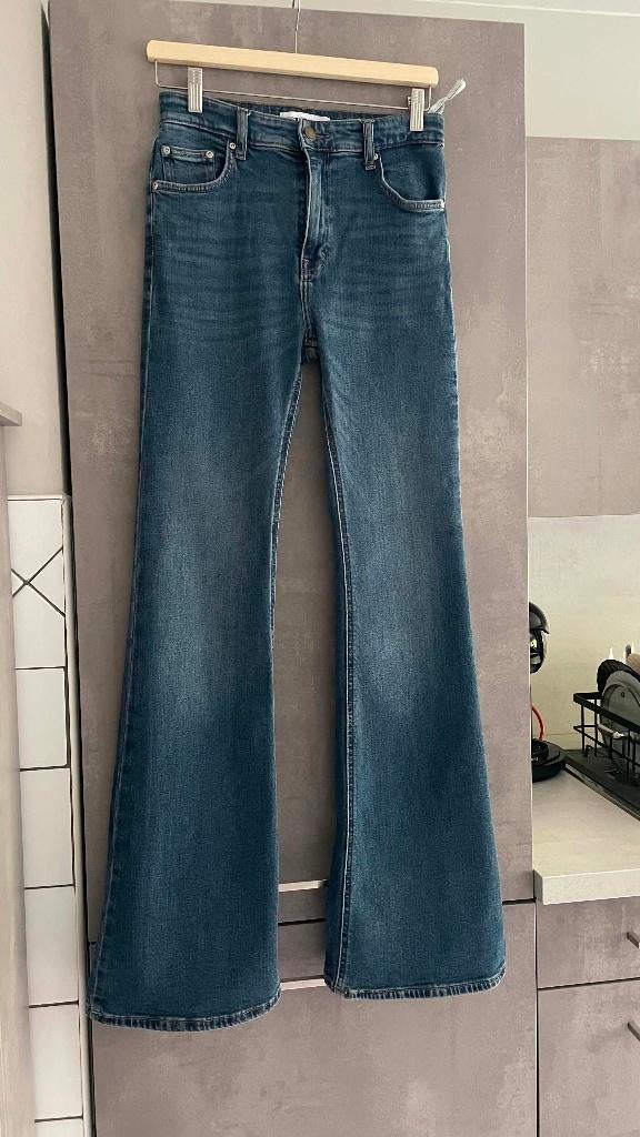 JEANS  neuf PULL&BEAR  bleu M, Vêtements | Femmes, Jeans, Pull & Bear, Enlèvement ou Envoi, Neuf, Bleu