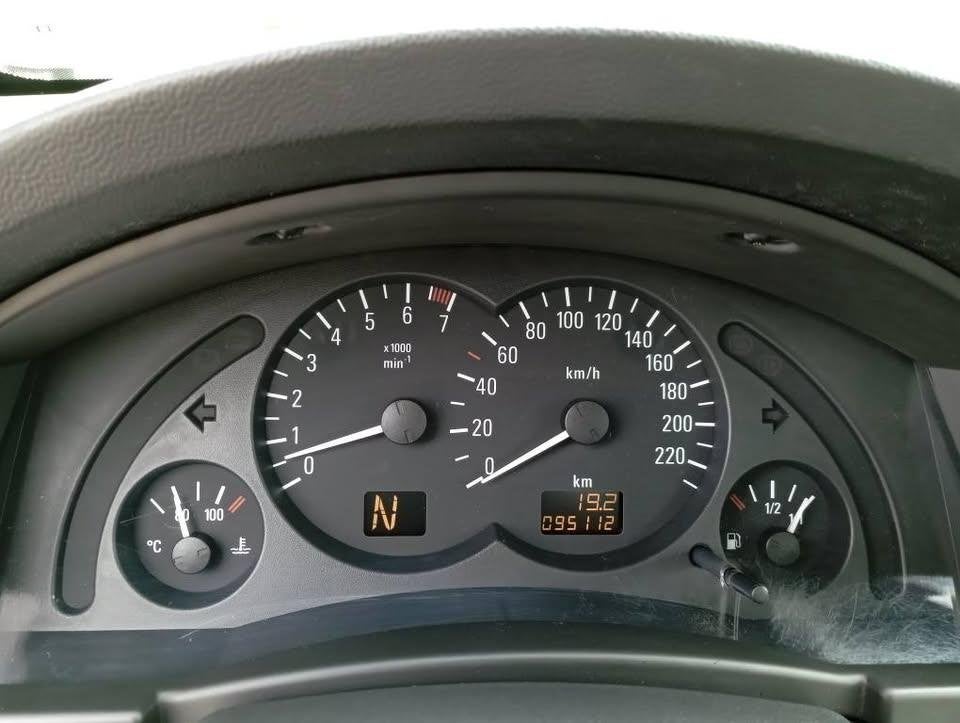 Opel Meriva 1.6 Benzine Automaat, Auto's, Automaat, https://public.car-pass.be/36985, 5 zetels, 5 deurs