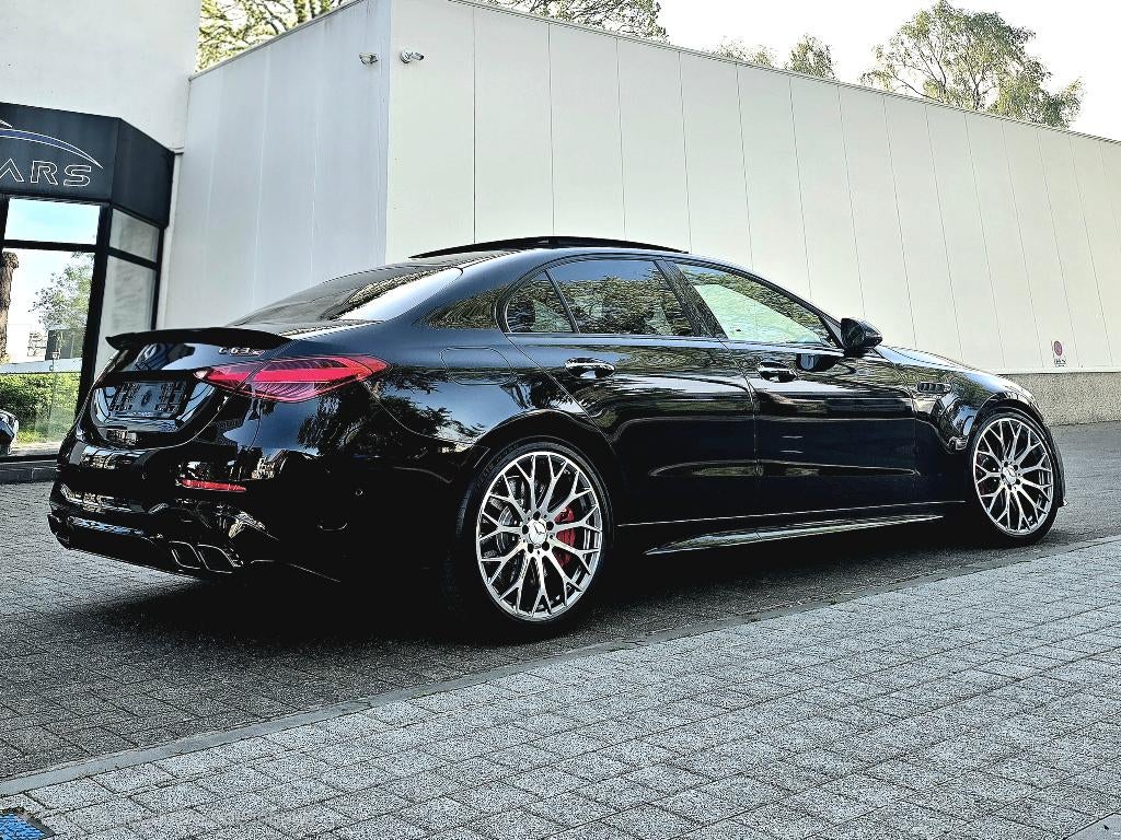 AMG C63S E PERF. AERO/NIGHT/HUD/PANO/DIG.lIGHT/360/SOUND, Auto's, Automaat, Zwart, Leder, Vierwielaandrijving