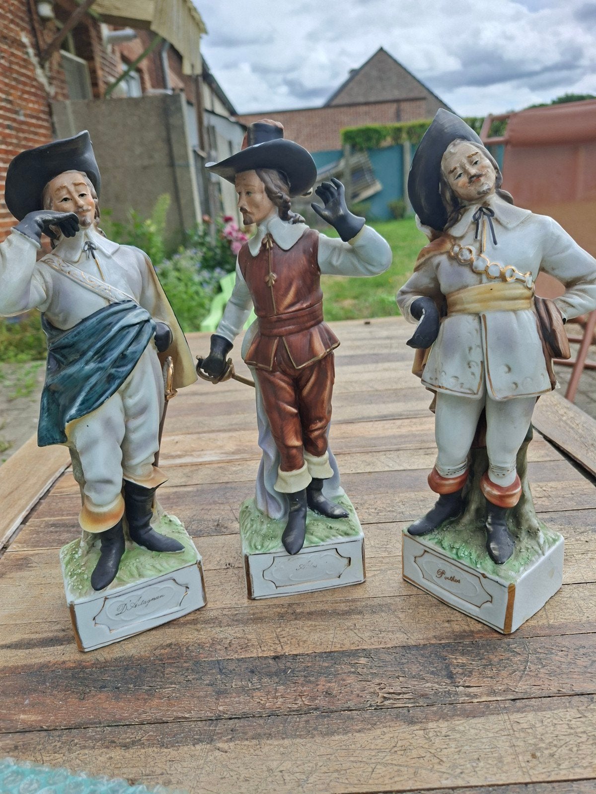 Mooie set van 3 vintage musketiers, Antiek en Kunst, Antiek | Porselein, Ophalen