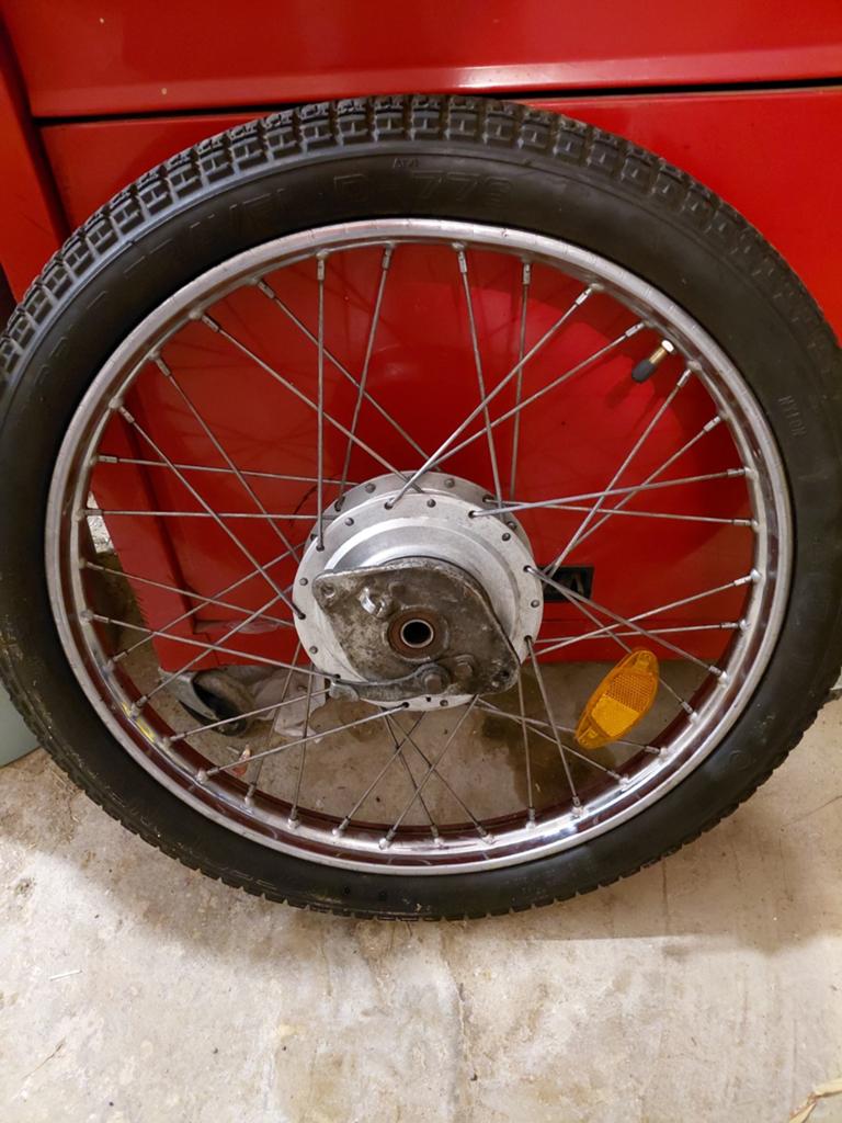 Une paires de jante a rayon comlete sans vario, Vélos & Vélomoteurs, Enlèvement