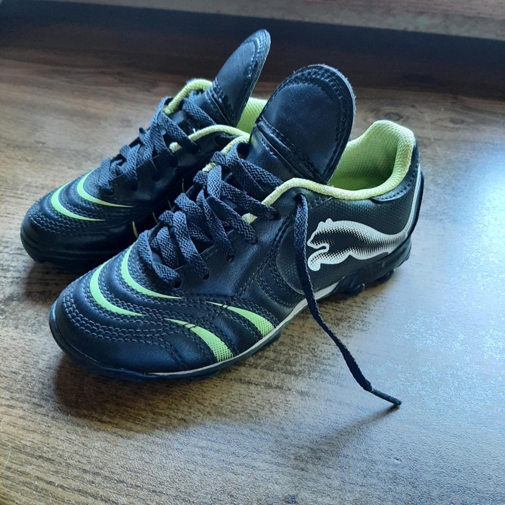 Voetbalschoenen : Merk Puma .Zo goed als nieuw., Sport en Fitness, Hockey, Ophalen