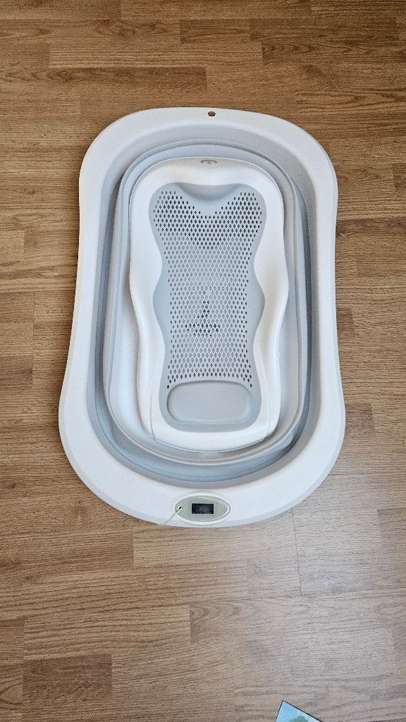 Baignoire bébé pliable sur pieds + transat – Superbe Bébé, Enfants & Bébés, Enlèvement, Utilisé, Baignoire, Autres marques
