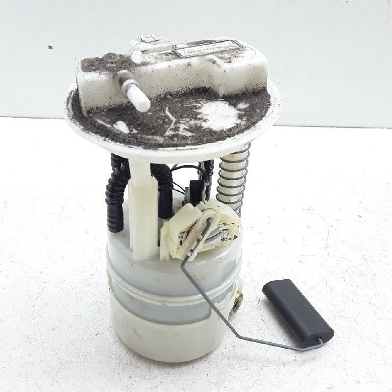 BRANDSTOFPOMP Nissan Micra (K12) (01-2003/06-2010), Gebruikt, Nissan