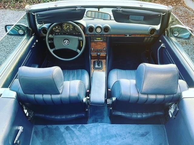 Mercedes 380 SL Cabrio R107 + Hardtop in Diamond Blue 1985, foto 4