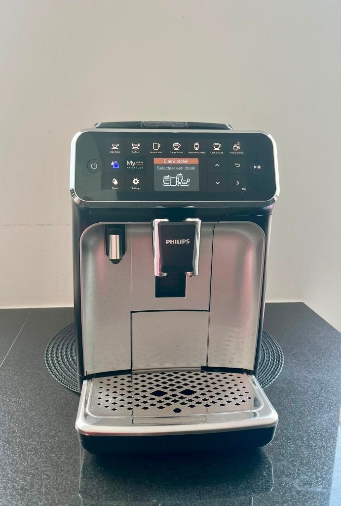 Philips 5400 Series LatteGo - Zeer goede staat, Electroménager, Cafetières, Réservoir d'eau amovible, Café en grains, Utilisé