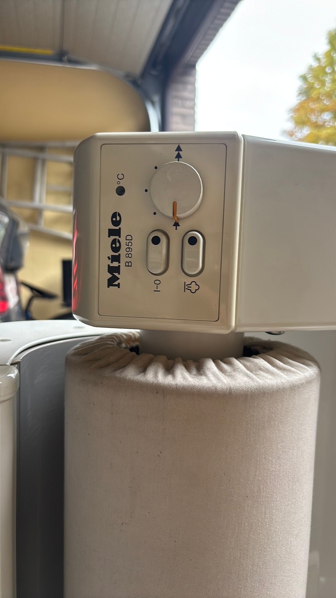 Rouleau à repasser Miele, Enlèvement