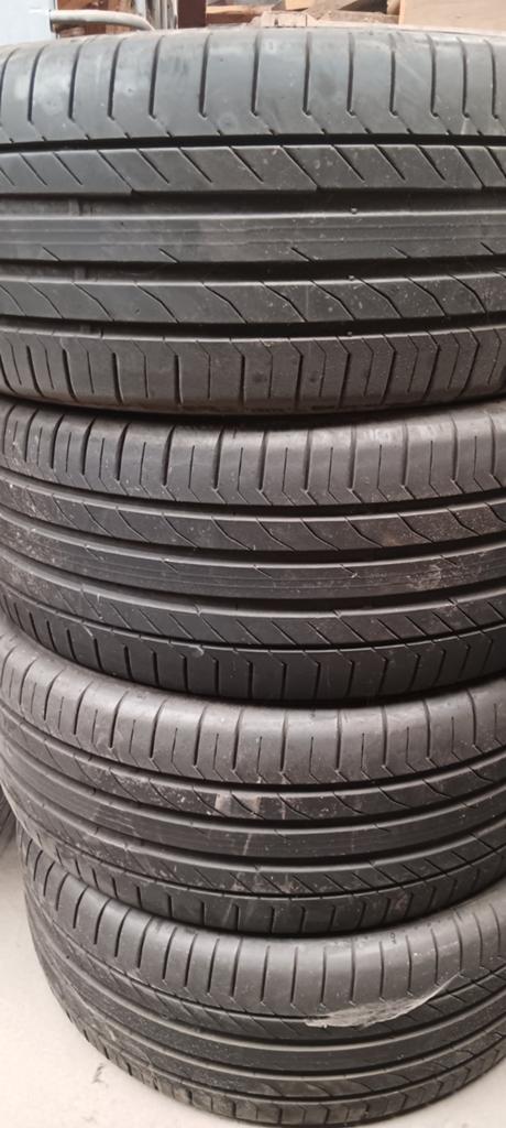 4 banden 25555R18 continental, Auto-onderdelen, Banden en Velgen, Ophalen, 18 inch, Gebruikt, 255 mm