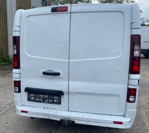 Opel vivaro met koeling navigatie airco, Bedrijf, 5 deurs, Achteruitrijcamera, Te koop