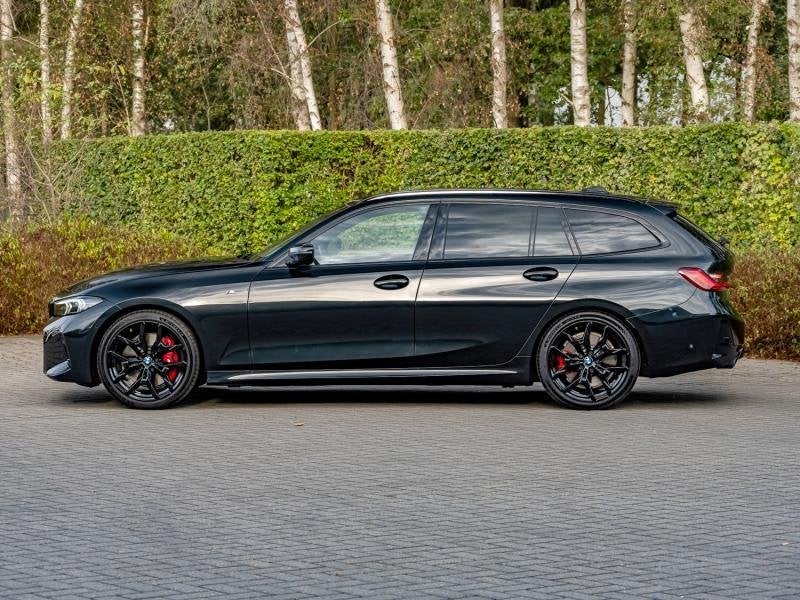 BMW 3-Serie 318i Touring / M Sport Pro, Achat, Euro 6, Noir, 5 portes
