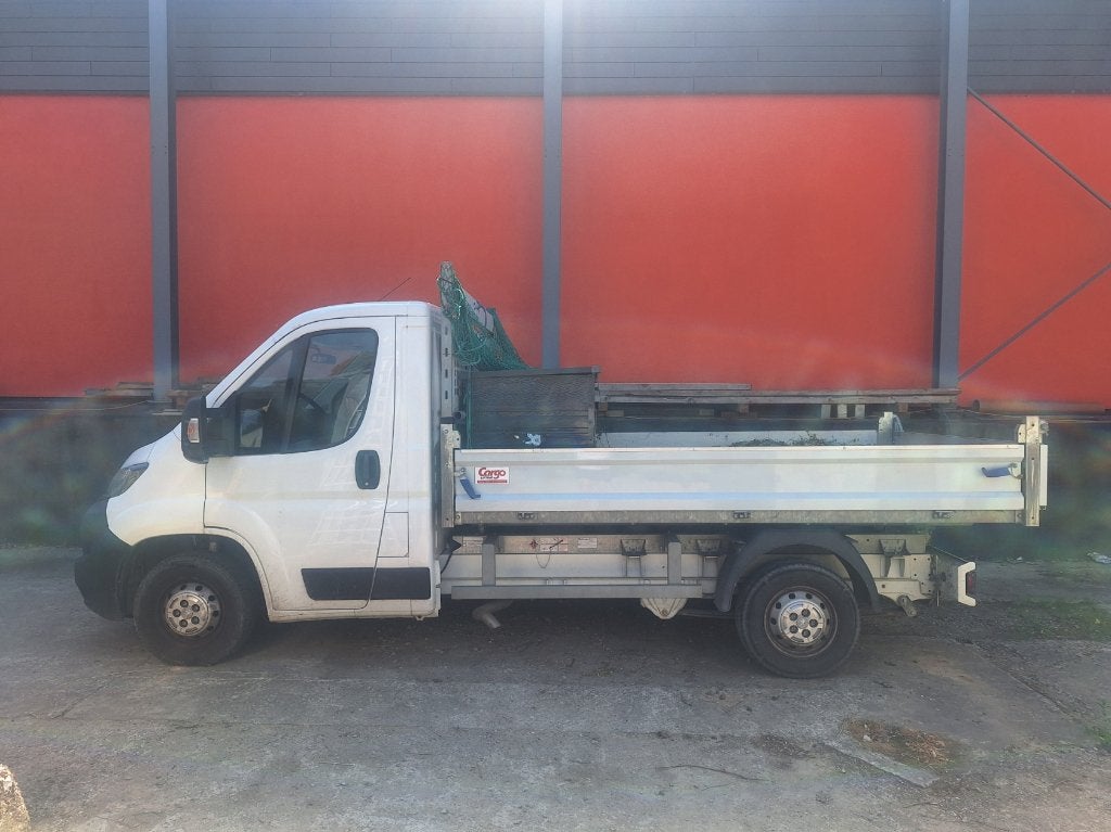 Peugeot boxer benne basculante, Autos, Système audio, 3 places, Boîte manuelle, Autre carrosserie