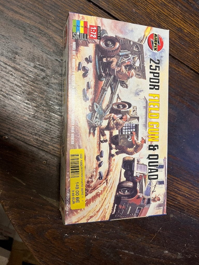AIRFIX VELDGEWEER EN BEWAKER, Ophalen of Verzenden, Airfix
