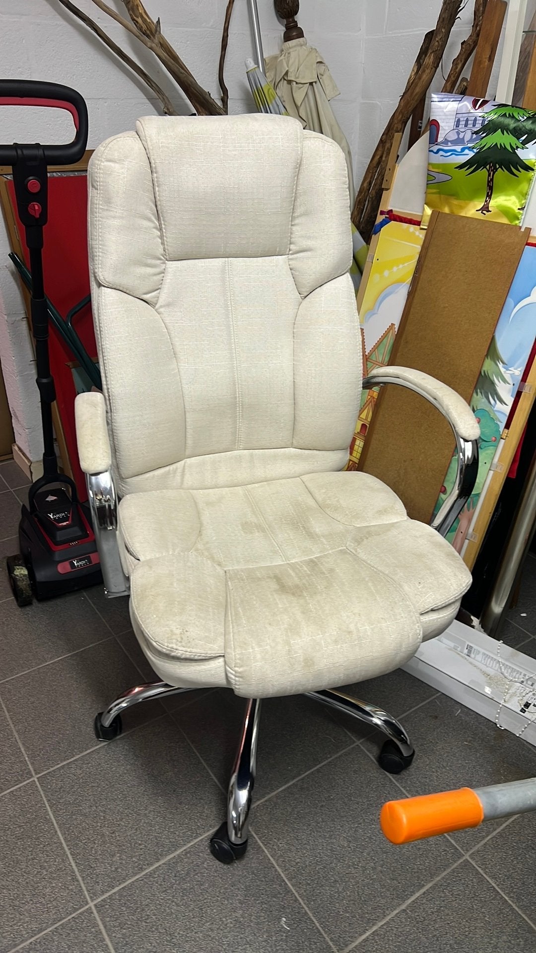 Bureaustoel groot beige gratis, Ophalen, Gebruikt, Beige, Bureaustoel