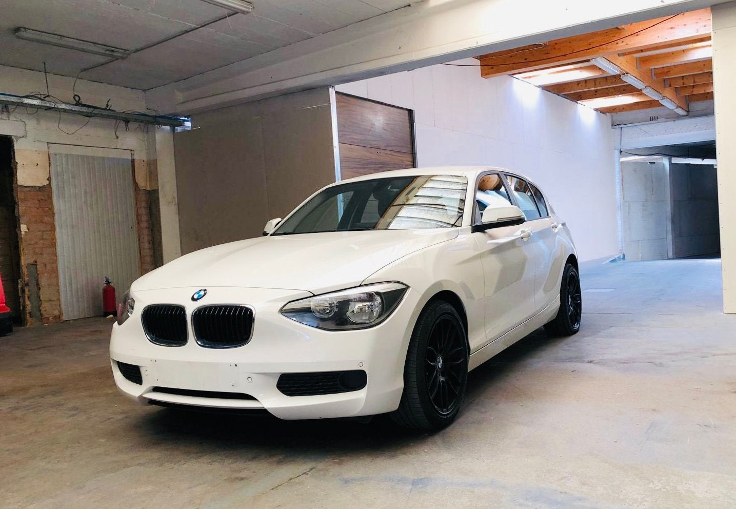 BMW 116i | TOPSTAAT, Auto's, 1 Reeks, Zwart, Bedrijf, 5 deurs