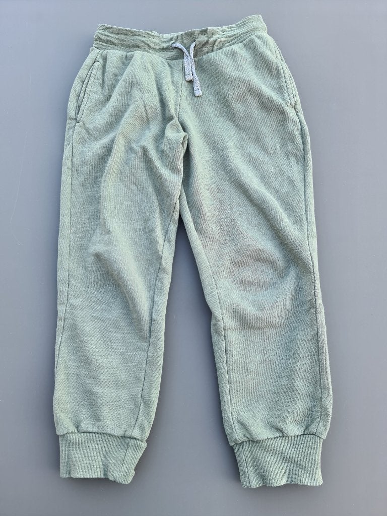 groene jogging broek, Besties, 122, Kinderen en Baby's, Ophalen, Zo goed als nieuw, Broek