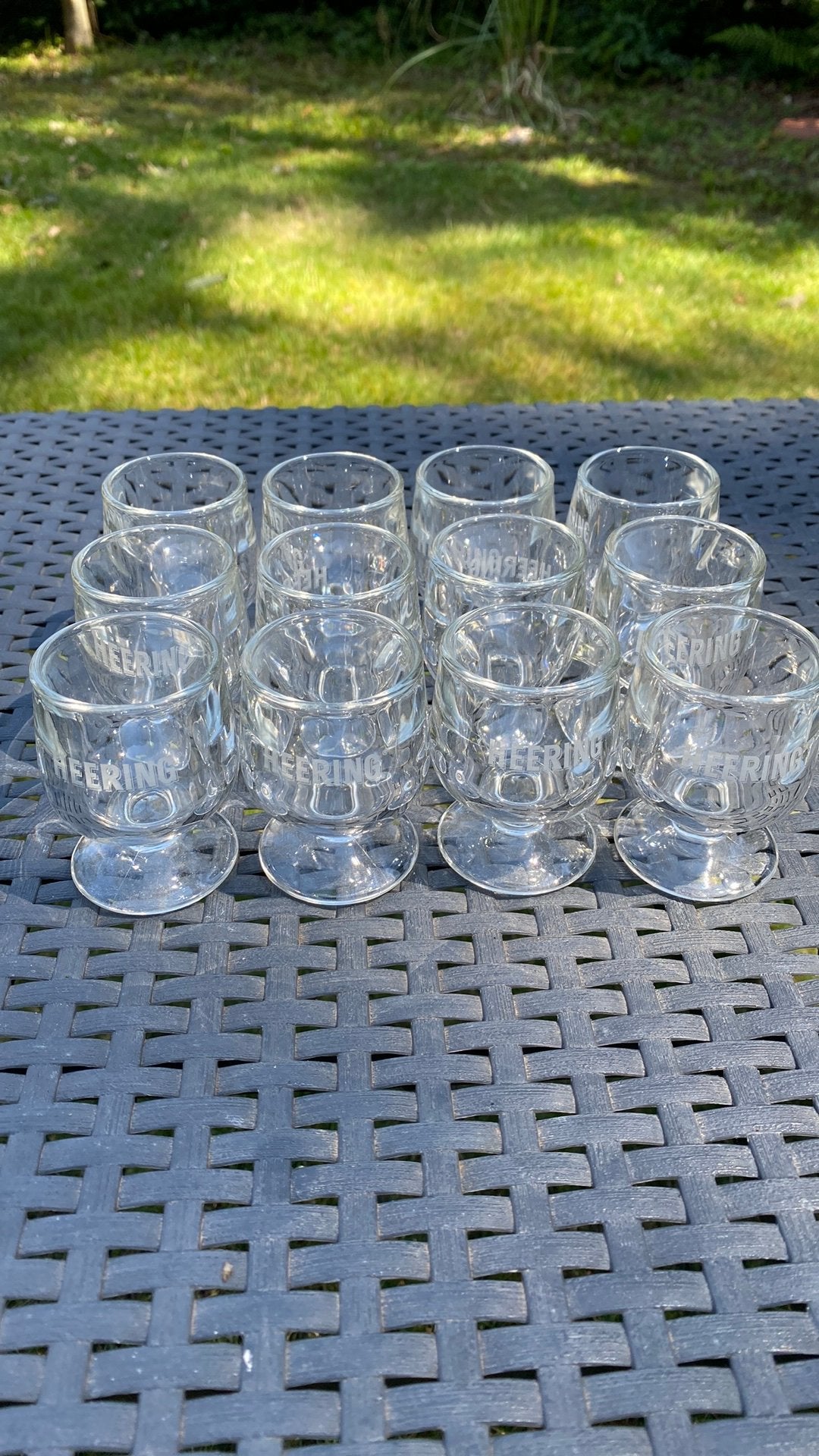 12 verres, Enlèvement, Comme neuf