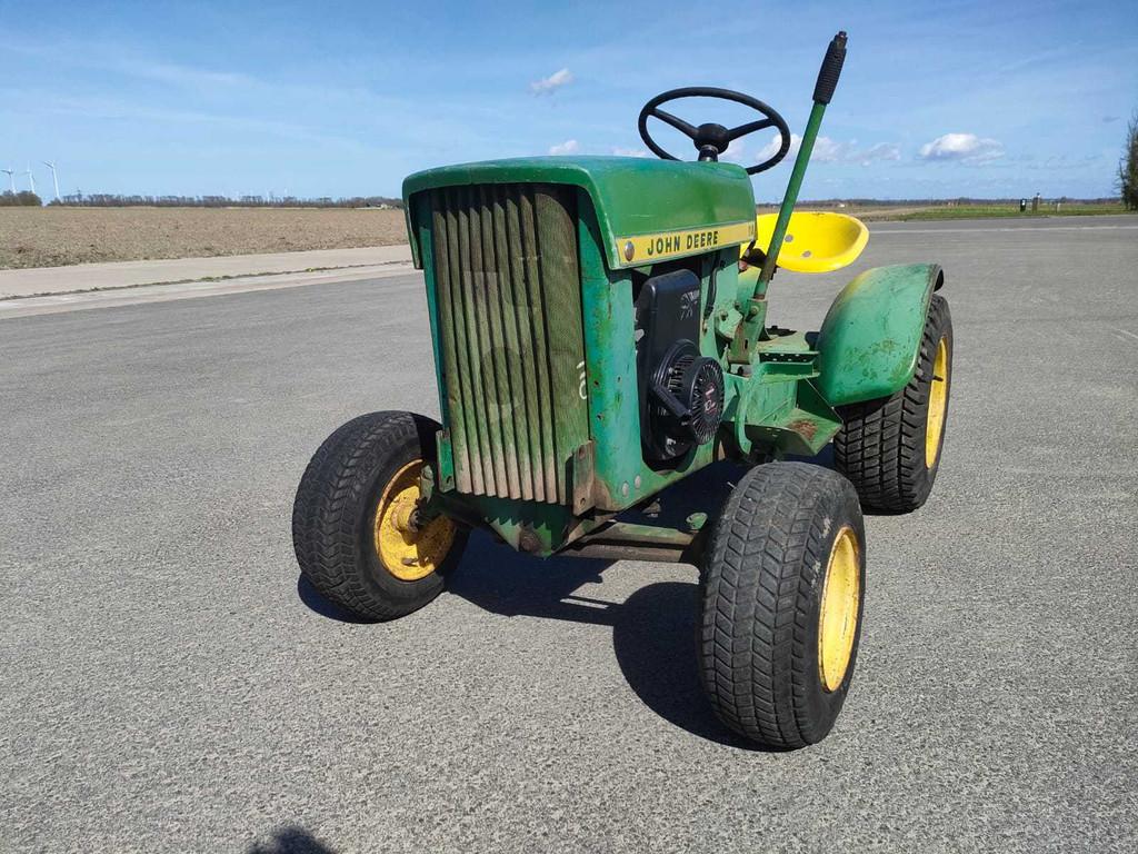 Mini-tracteur John Deere 110, Autres types
