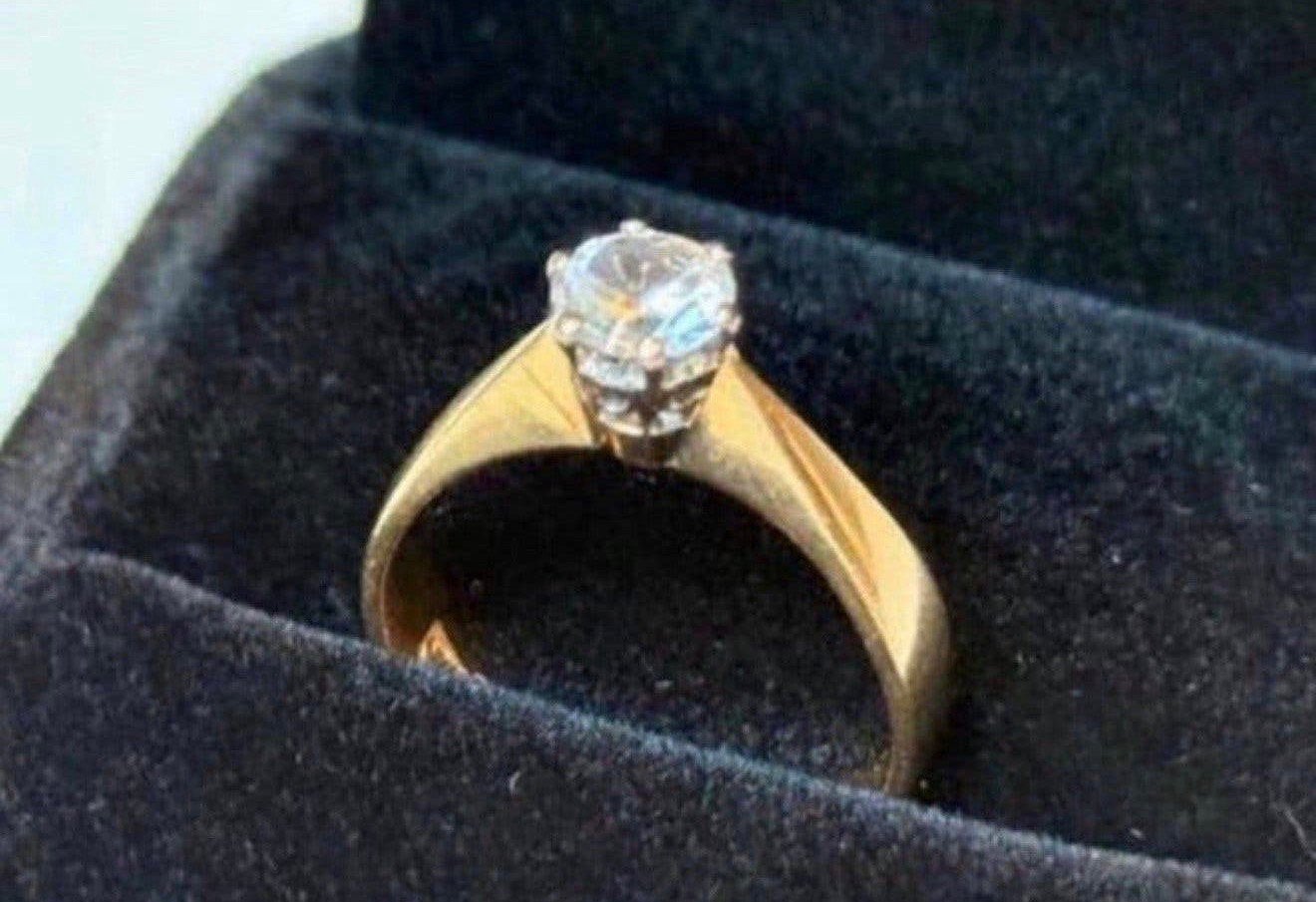 18K geel gouden ring met natuurlijke 0.58ct diamant- 17mm, Handtassen en Accessoires, Ophalen of Verzenden, 17 tot 18, Met edelsteen