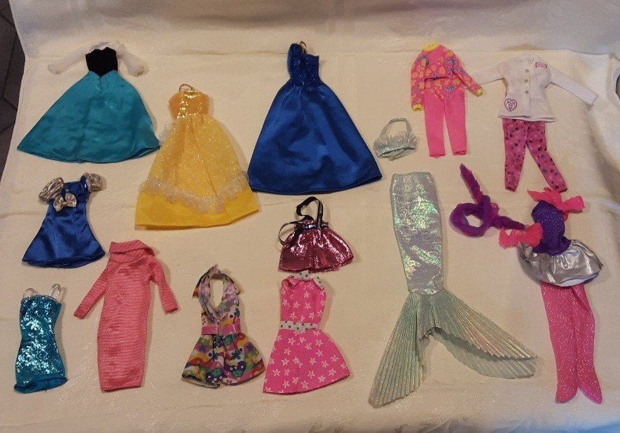 Vintage Vêtements pour poupées BARBIE MATTEL, Enlèvement ou Envoi, Utilisé, Vêtements