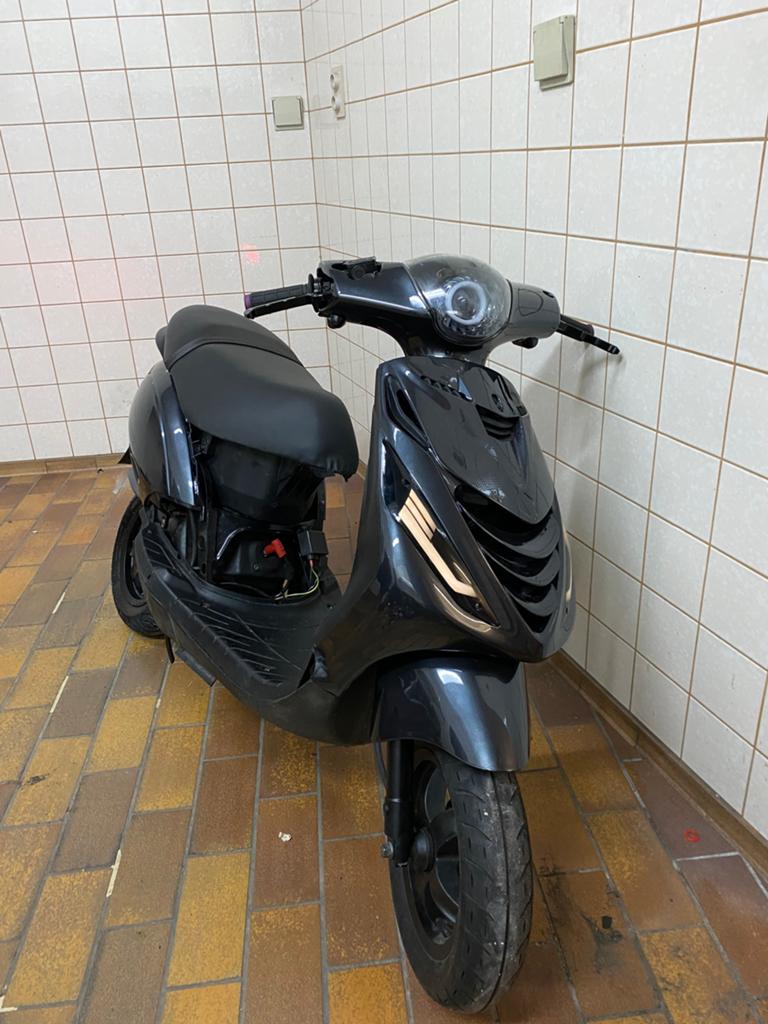 Zip 183cc geen papieren, Ophalen, Zo goed als nieuw, Elektrisch, Zip