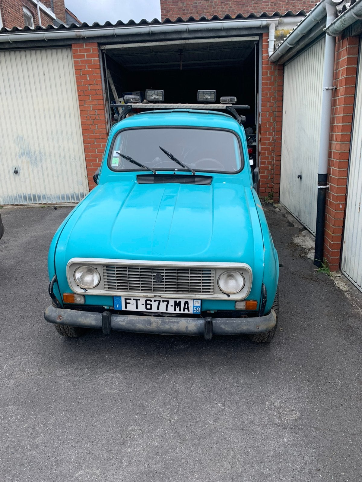 Renault 4 L, Enlèvement, Renault