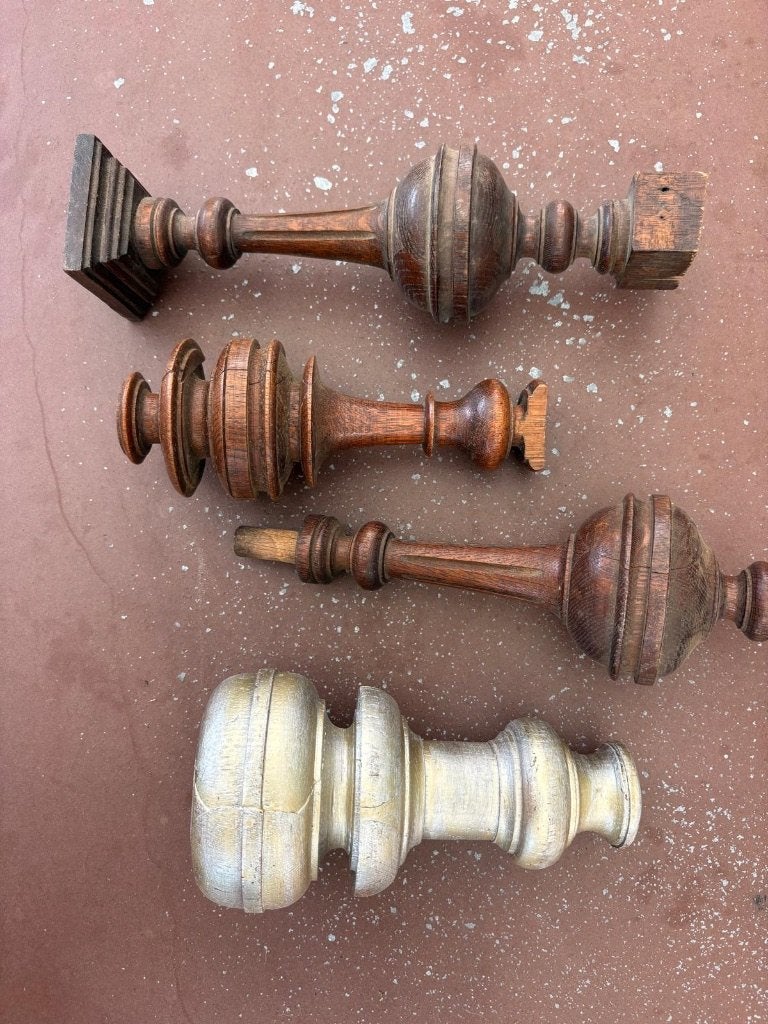 Vintage houten meubelornamenten / balusters / sierstukken, Ophalen