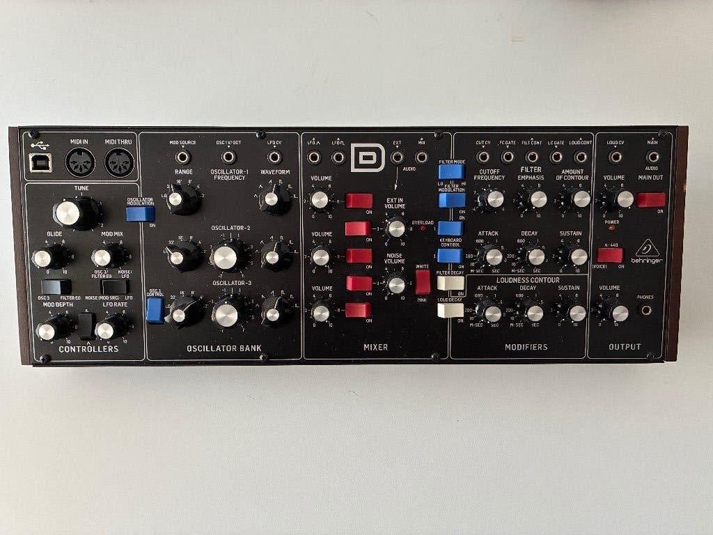 Behringer Model D, Musique & Instruments, Enlèvement, Comme neuf, Autres nombres, Autres marques